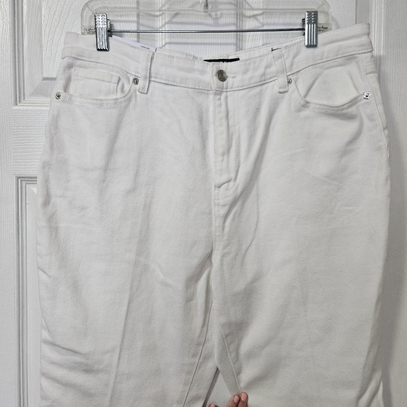 High rise flare white jeans - Picture 2 of 9